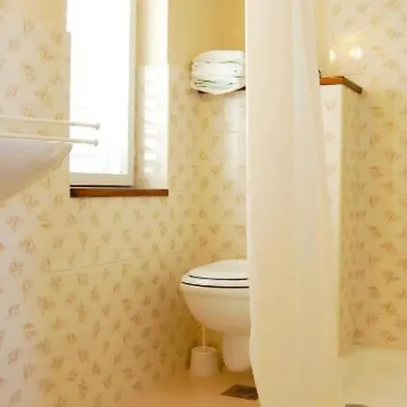 Juri I Kor Ula - One Bedroom With Terrace Apartment *