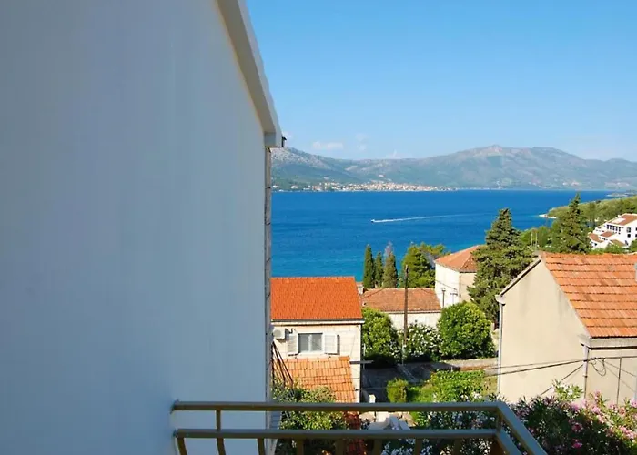 Juri I Kor Ula - One Bedroom With Terrace Appartamento